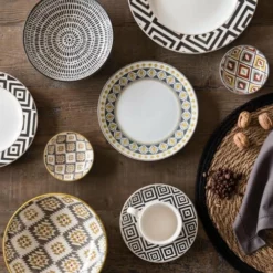 Maisons Du Monde Assiettes Creuses Assiette Creuse En Grès Blanc à Rayures - Lot De 6 -Assiettes Soldes Magasin assiette creuse en gres blanc a rayures 1000 5 3 173269 3