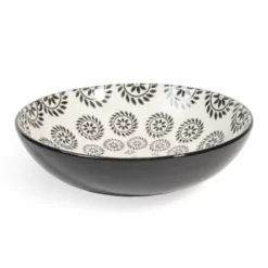 Maisons Du Monde Vaisselle De Noël Assiette Creuse En Grès Noir/blanc D 20 Cm - Lot De 4 -Assiettes Soldes Magasin assiette creuse en gres noir blanc d 20 cm chiang mai 1000 10 30 154149 1 1