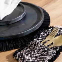 Bazar Bizar Assiettes Plates Assiette En Terracotta Grande Noire -Assiettes Soldes Magasin assiette en terracotta grande noire 2