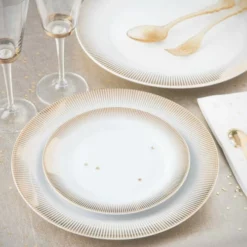 Maisons Du Monde Vaisselle De Noël Assiette Plate En Porcelaine D 27 Cm - Lot De 6 -Assiettes Soldes Magasin assiette plate en porcelaine d 27 cm 1000 3 13 163849 3