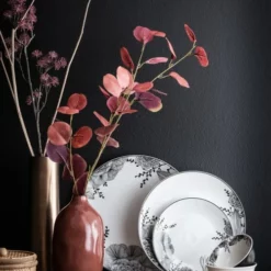 Maisons Du Monde Vaisselle De Noël Assiette Plate En Porcelaine Noire Et Blanche à Motifs - Lot De 6 -Assiettes Soldes Magasin assiette plate en porcelaine noire et blanche a motifs 1000 9 18 195424 2