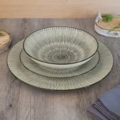 Medard De Noblat Coffret 6 Assiettes Plates D27cm -Assiettes Soldes Magasin coffret 6 assiettes plates d27cm 74