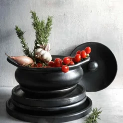 Bazar Bizar Assiettes Plates Petite Assiette En Terracotta Noire -Assiettes Soldes Magasin petite assiette en terracotta noire 3